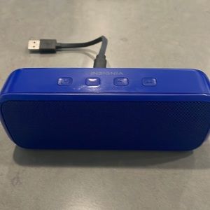 Insignia Bluetooth Speaker